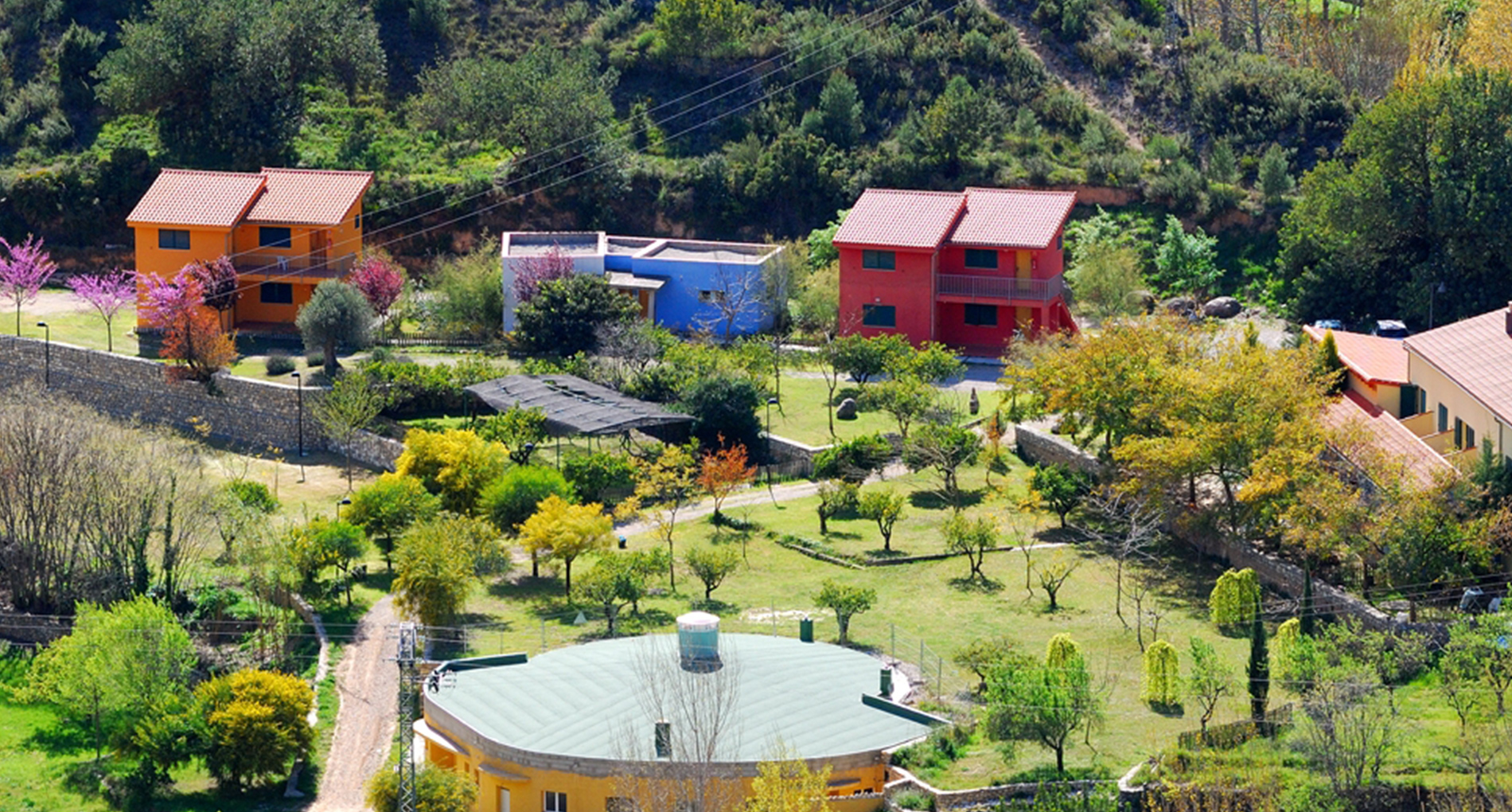 ¿Dónde dormir en Sot de Chera? Alojamiento en albergue, hostal y casa rural
